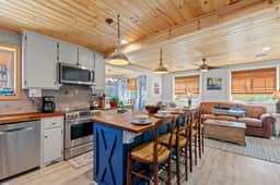 Lost Pearl | Charming Historic Home w/ Private Beach Access - Image 2