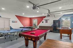 Tiki Hut | Private Pool • Tiki Bar • Game Room Fun - Image 2