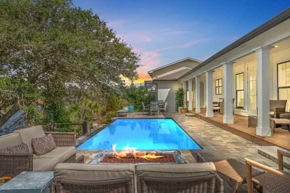 Casa De Riviera | Pool, Dock + Lakefront Views - Image 1