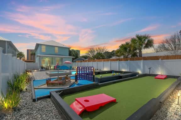 Gulf Breeze Getaway | Beach Walk + Backyard Pool - Image 1