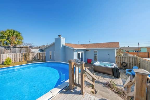 Beach Ya To It! ✨ Hot tub / Pet friendly / Walk to the beach! - Image 3