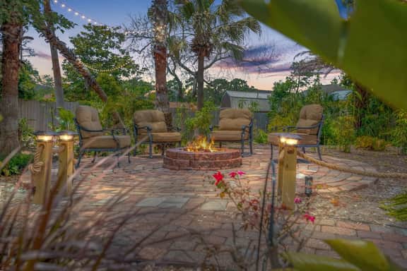 Shipwrecked ~ Pirate-Themed Pool Retreat with Hot Tub, Fire Pit & Game Room - Image 2