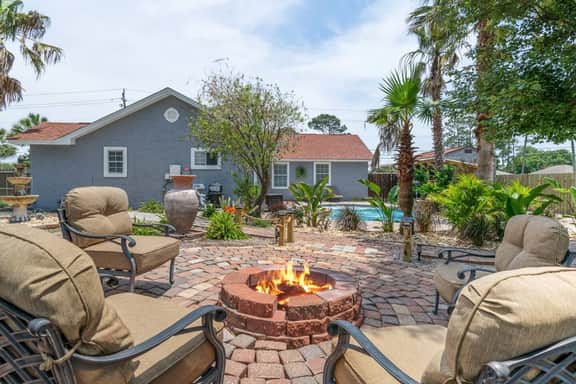 Shipwrecked ~ Pirate-Themed Pool Retreat with Hot Tub, Fire Pit & Game Room - Image 4